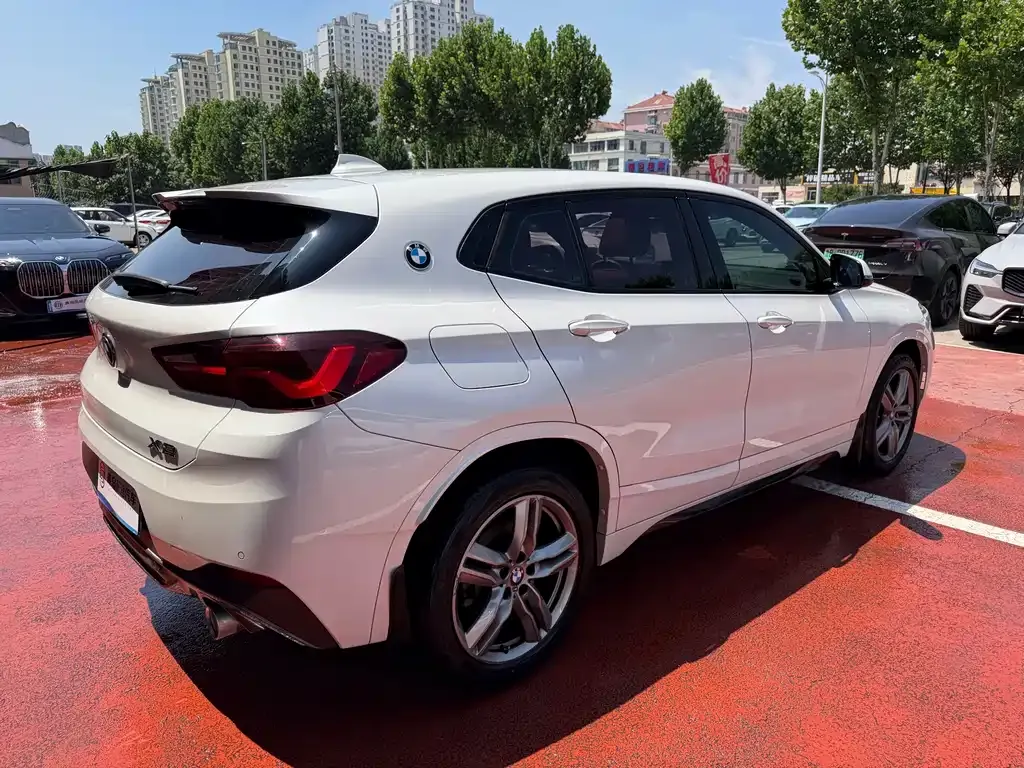 BMW X2 — фото 8