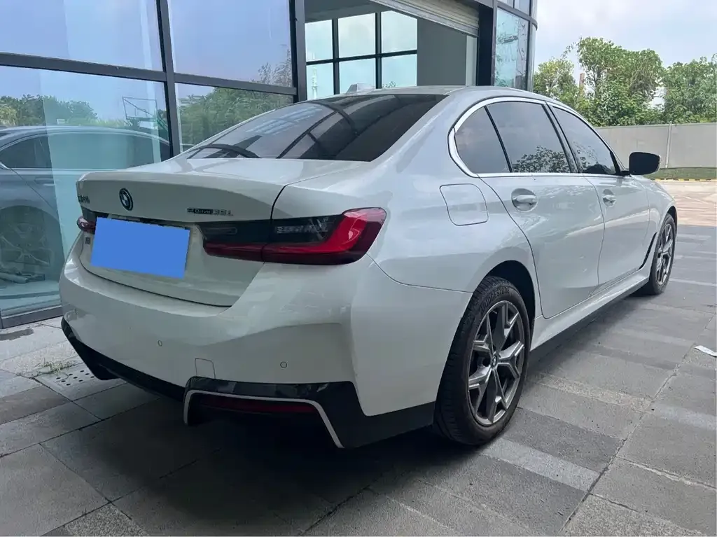 BMW i3 — фото 10