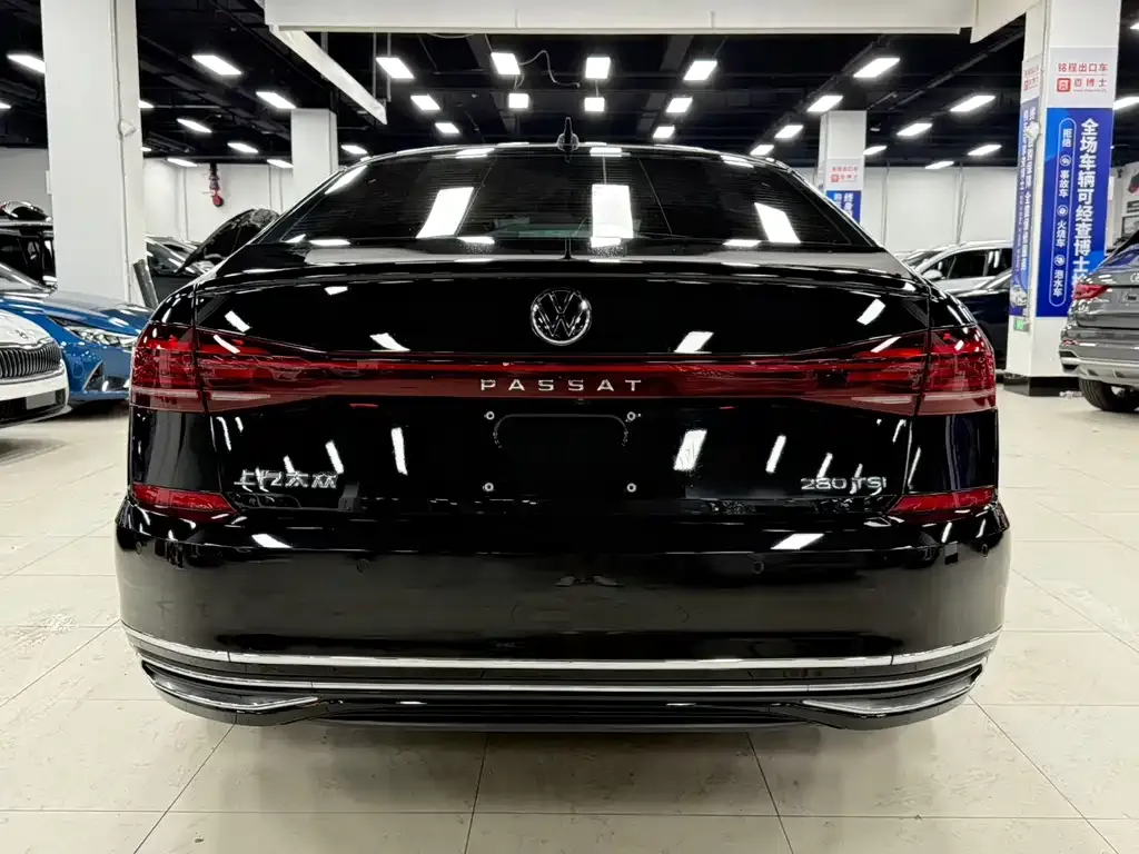 Volkswagen Passat — фото 3