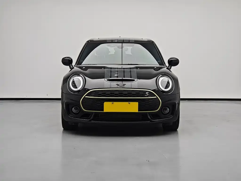 MINI Clubman — фото 6
