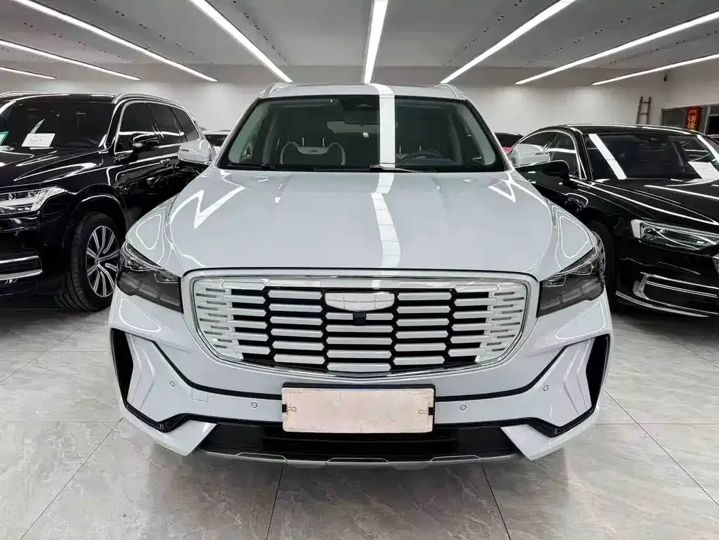 Geely Xingyue L — фото 10