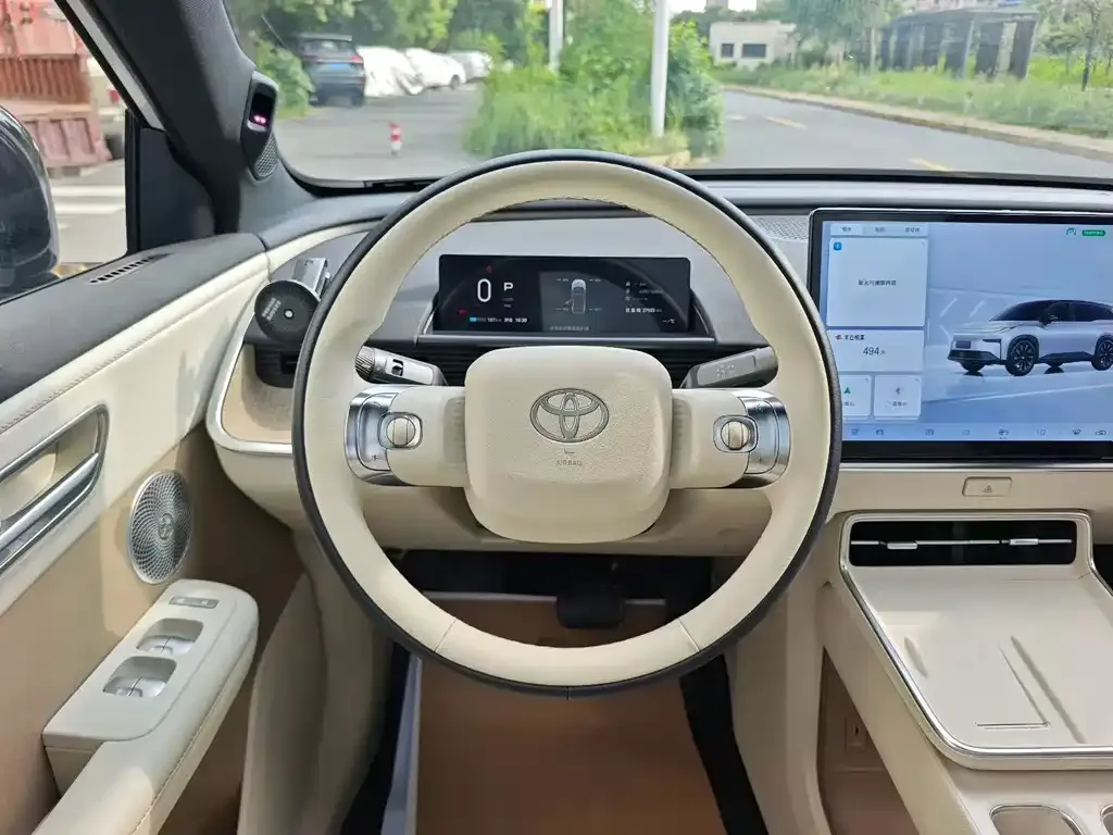 Toyota Platinum 3X — фото 4