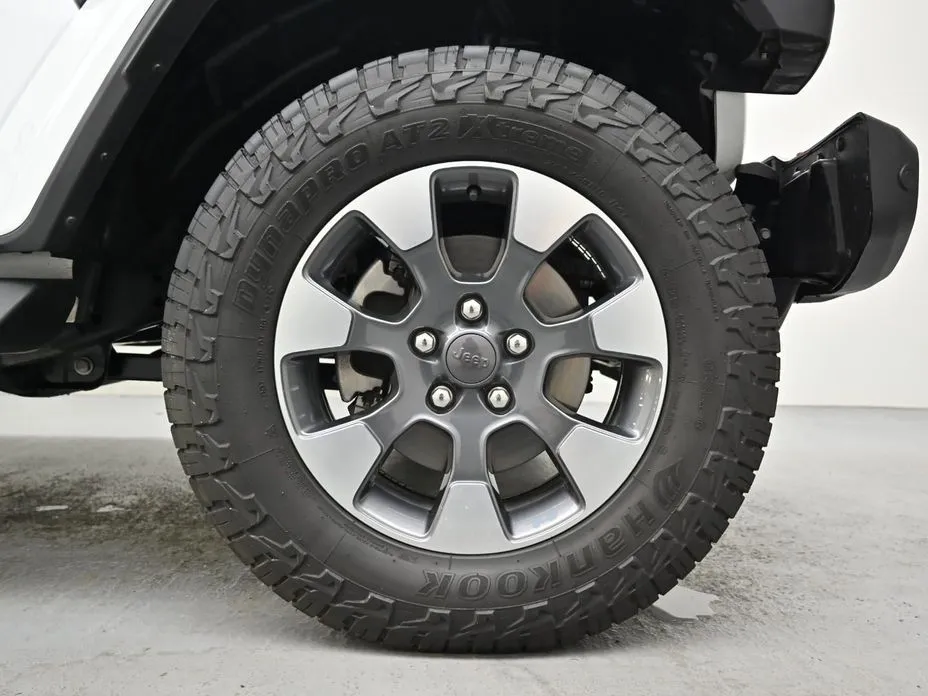 Jeep Wrangler — фото 7
