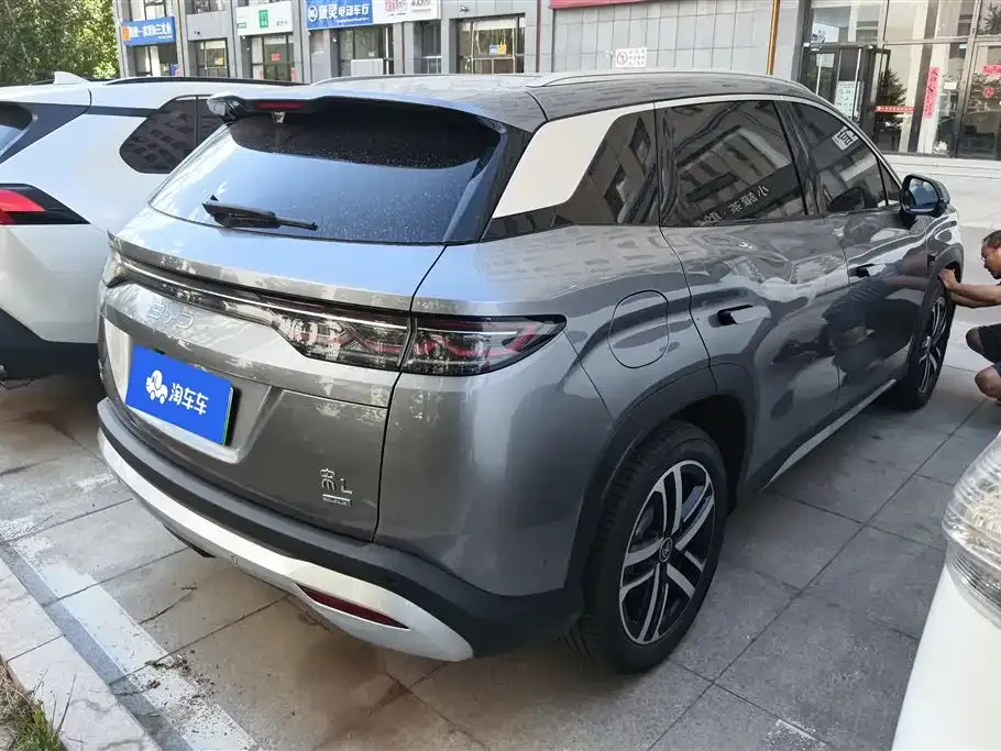 BYD L DM-i — фото 2