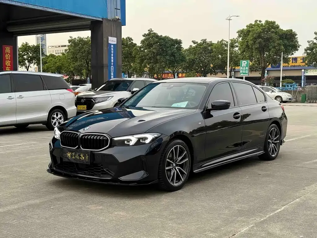 BMW 3 Series — фото 1
