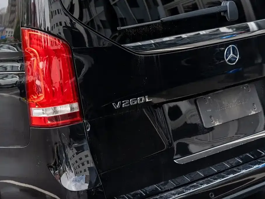 Mercedes-Benz V-Class — фото 4