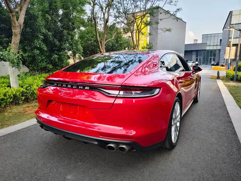 Porsche Panamera — фото 7