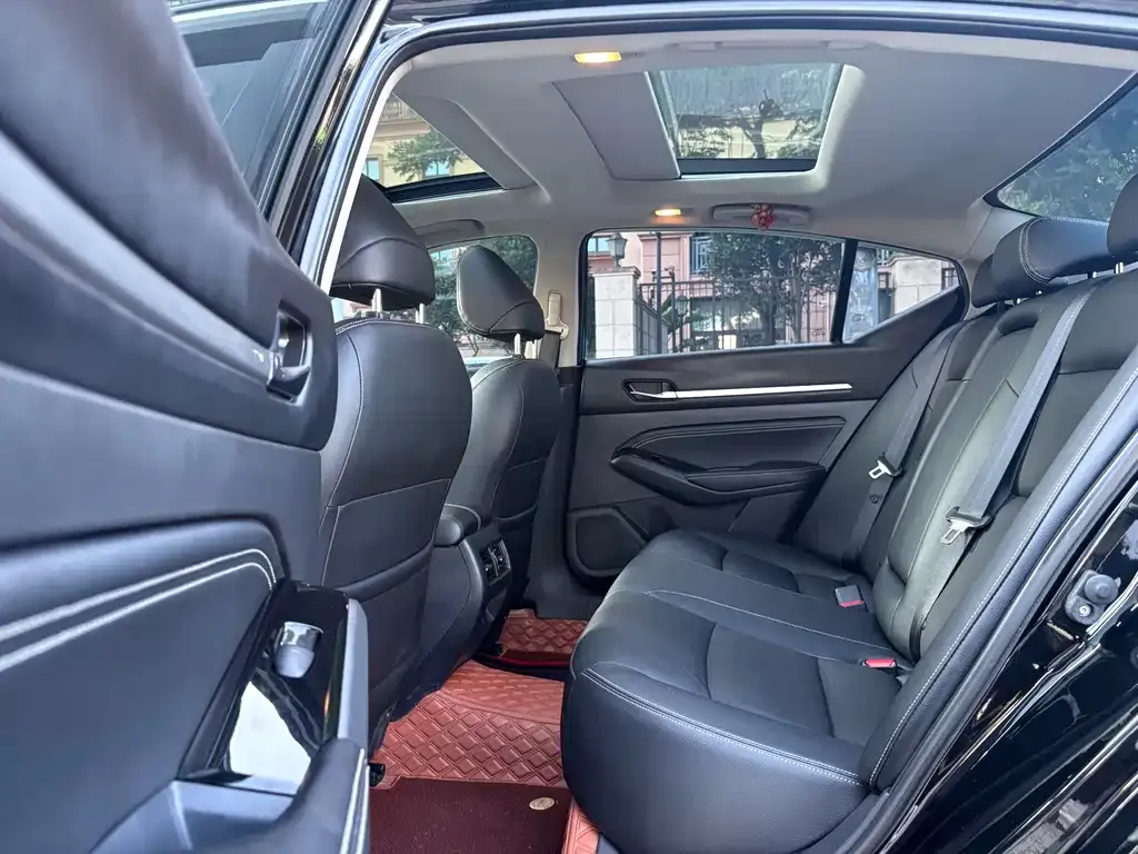 Nissan Teana 2022 из CN, фото 9