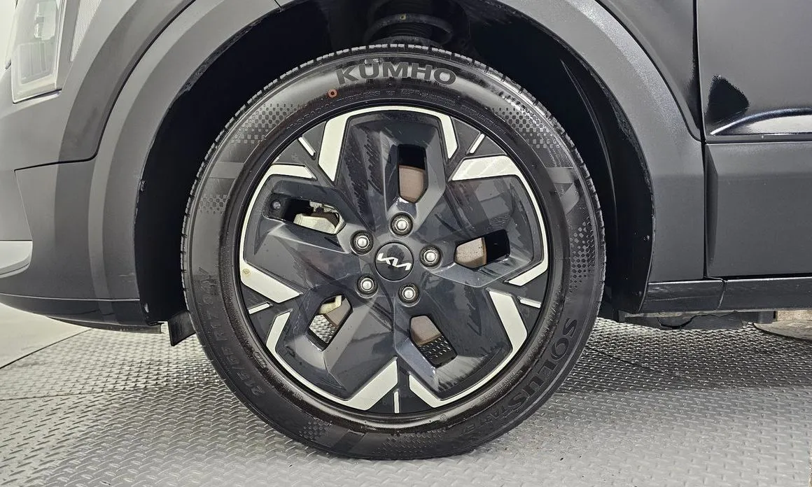Kia Niro — фото 10