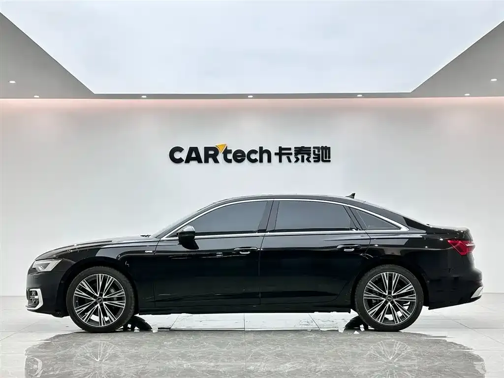 Audi A6L — фото 5