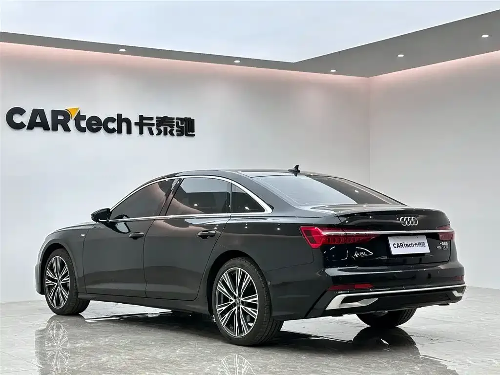 Audi A6L — фото 4
