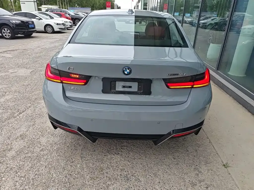 BMW i3 — фото 6
