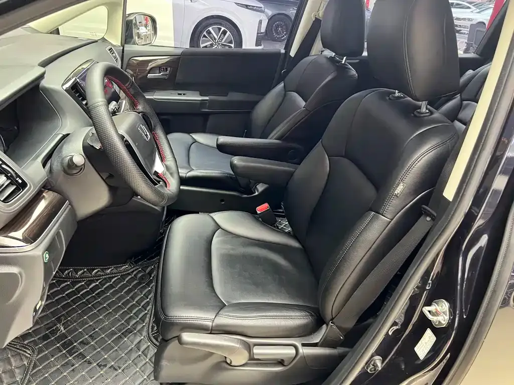 Honda Odyssey 2021 из CN, фото 8