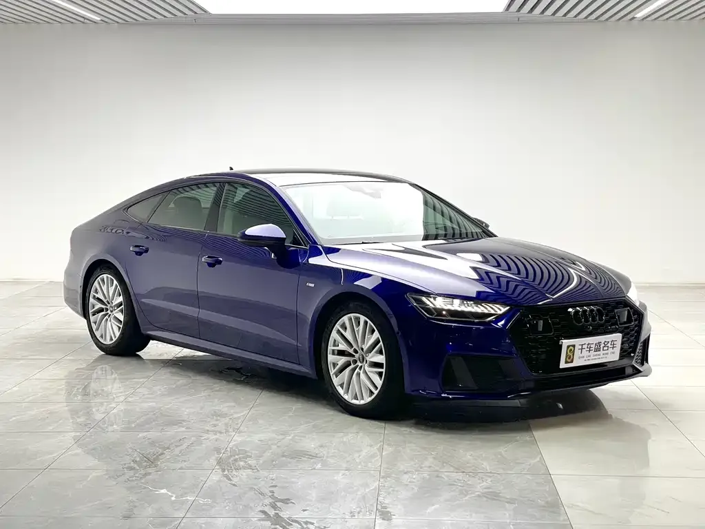 Audi A7 — фото 7