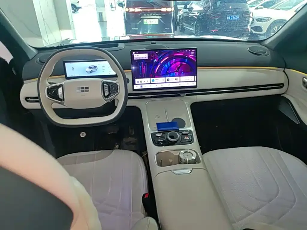 Geely Galaxy Xingjian 7 — фото 3