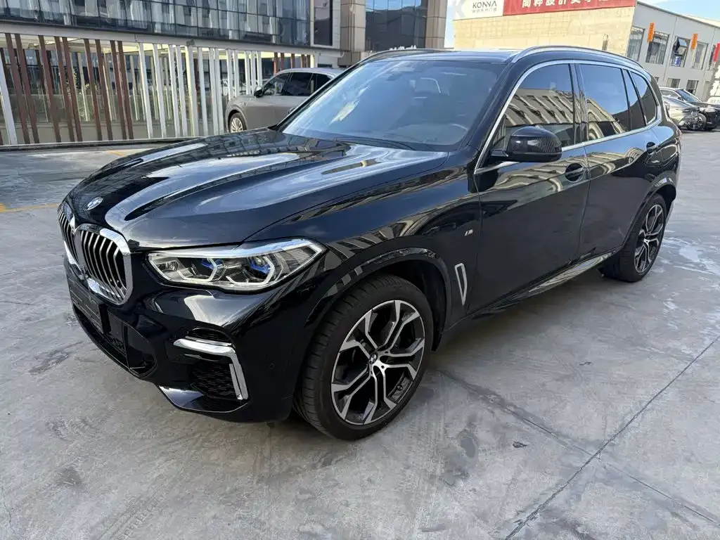 BMW X5 — фото 1