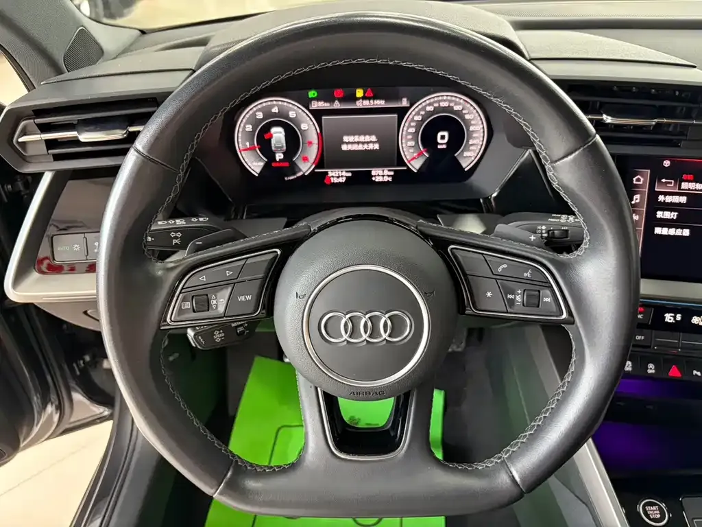 Audi A3 — фото 8