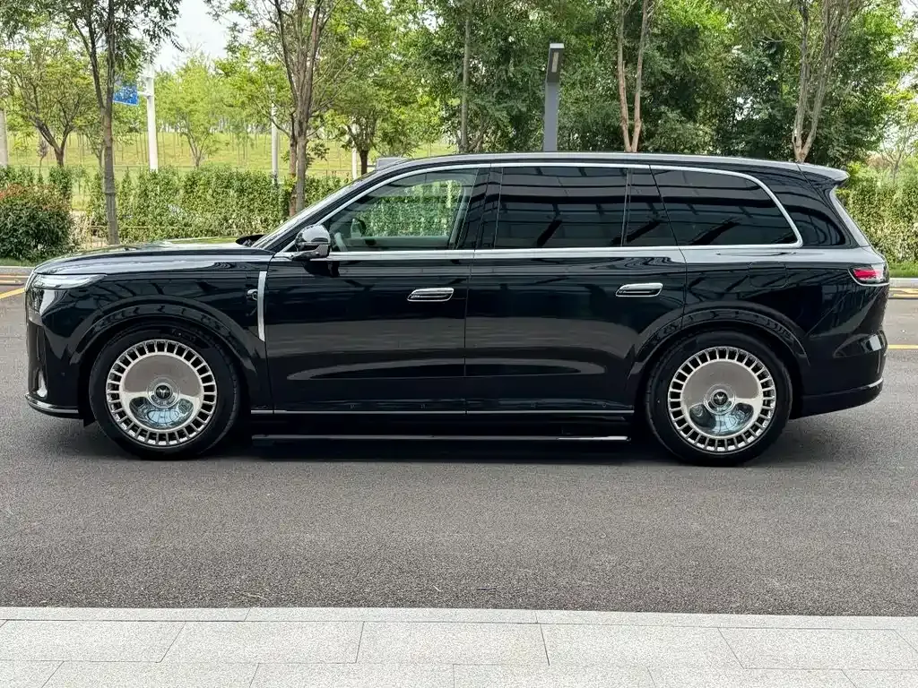 VOYAH Lantu Taishan 2025 из CN, фото 7