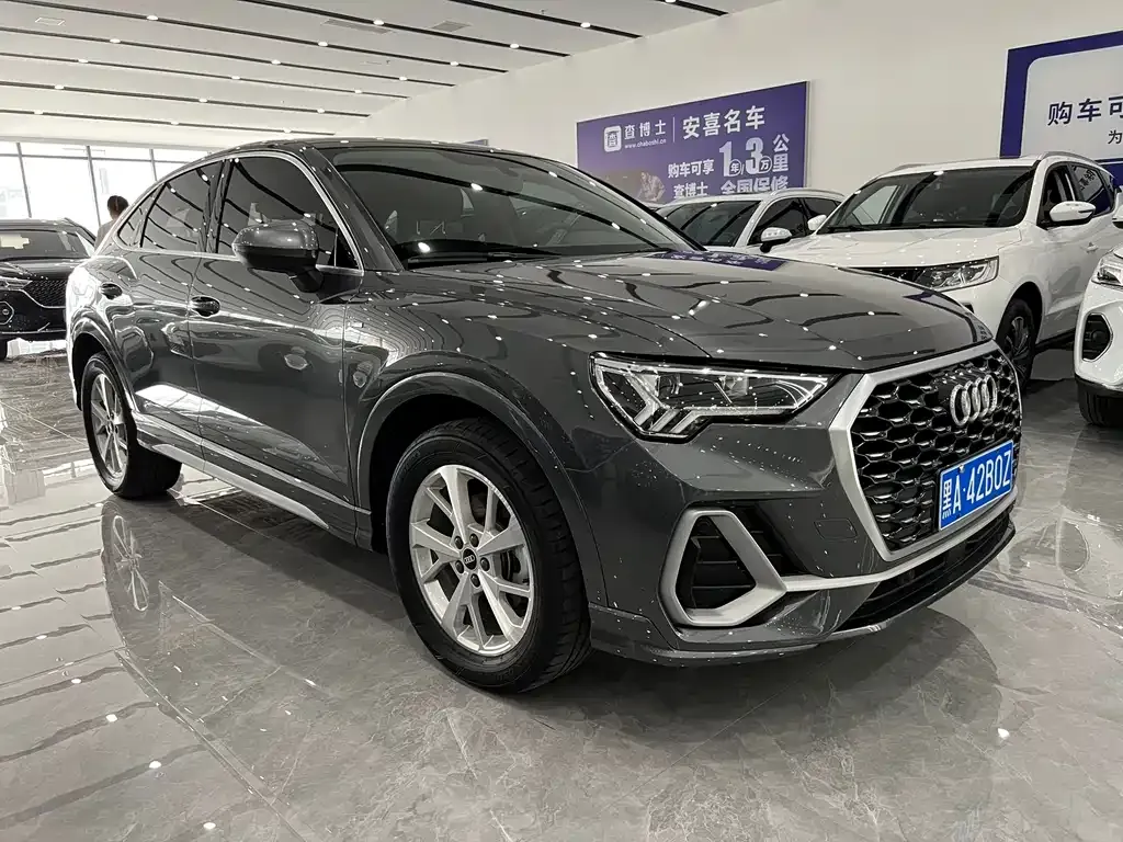 Audi Q3 Sportback — фото 9