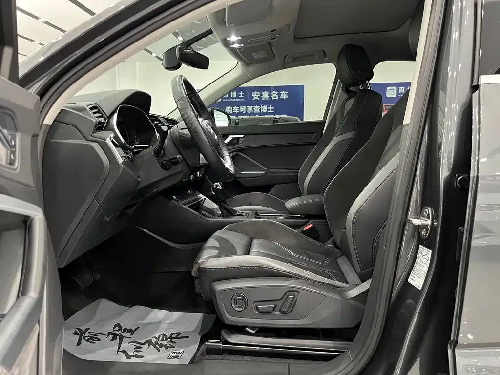 Audi Q3 Sportback — фото 4