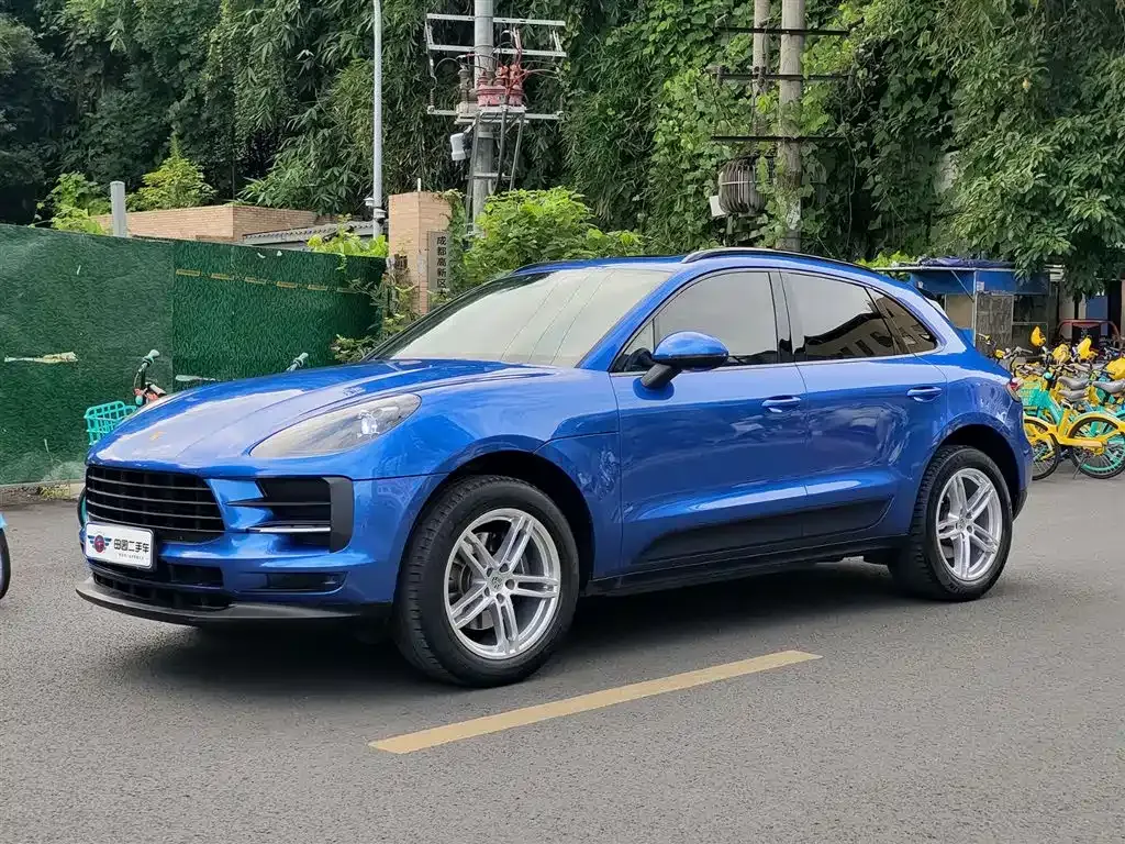 Porsche Macan — фото 1