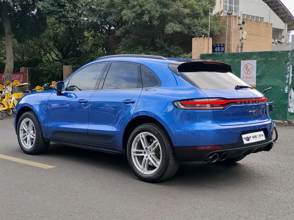 Porsche Macan — фото 9