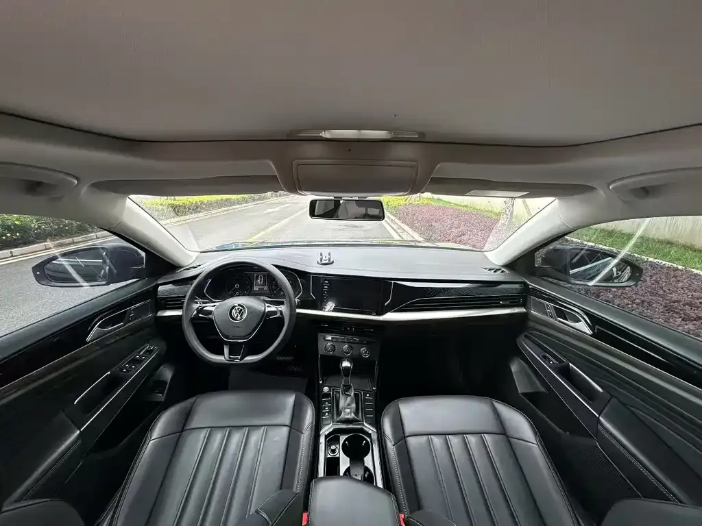 Volkswagen Magotan 2023 из CN, фото 5