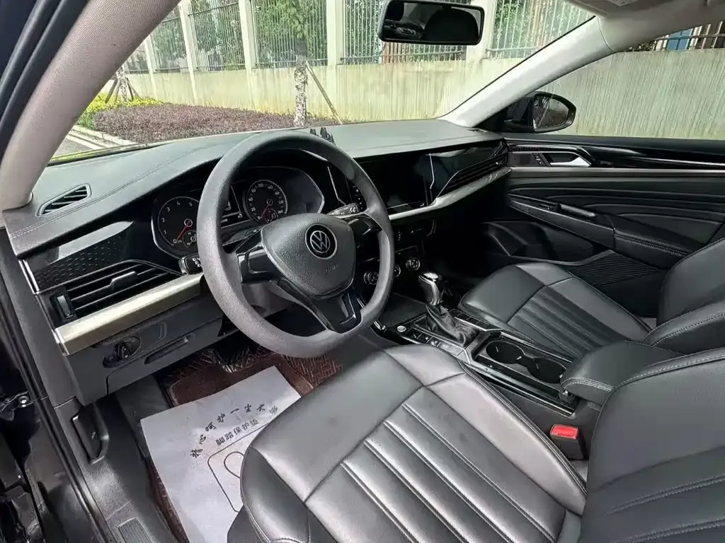 Volkswagen Magotan 2023 из CN, фото 8