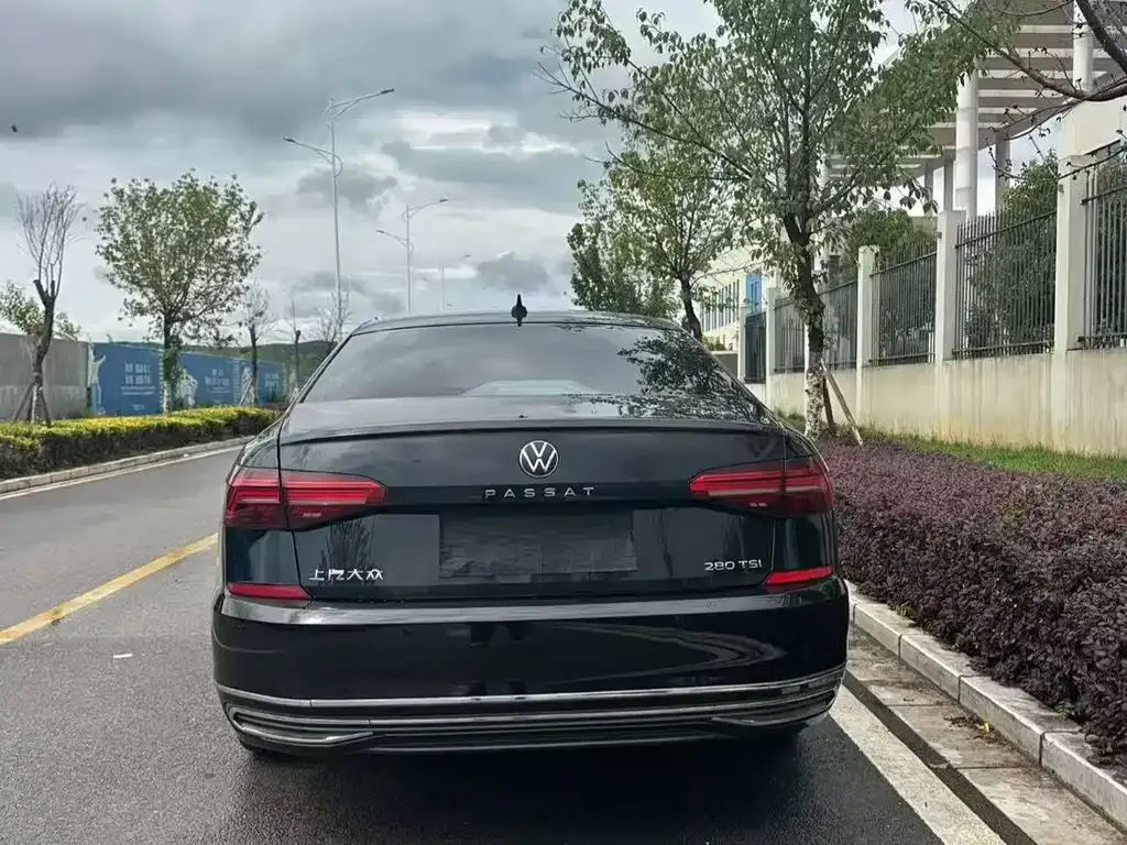 Volkswagen Magotan 2023 из CN, фото 4