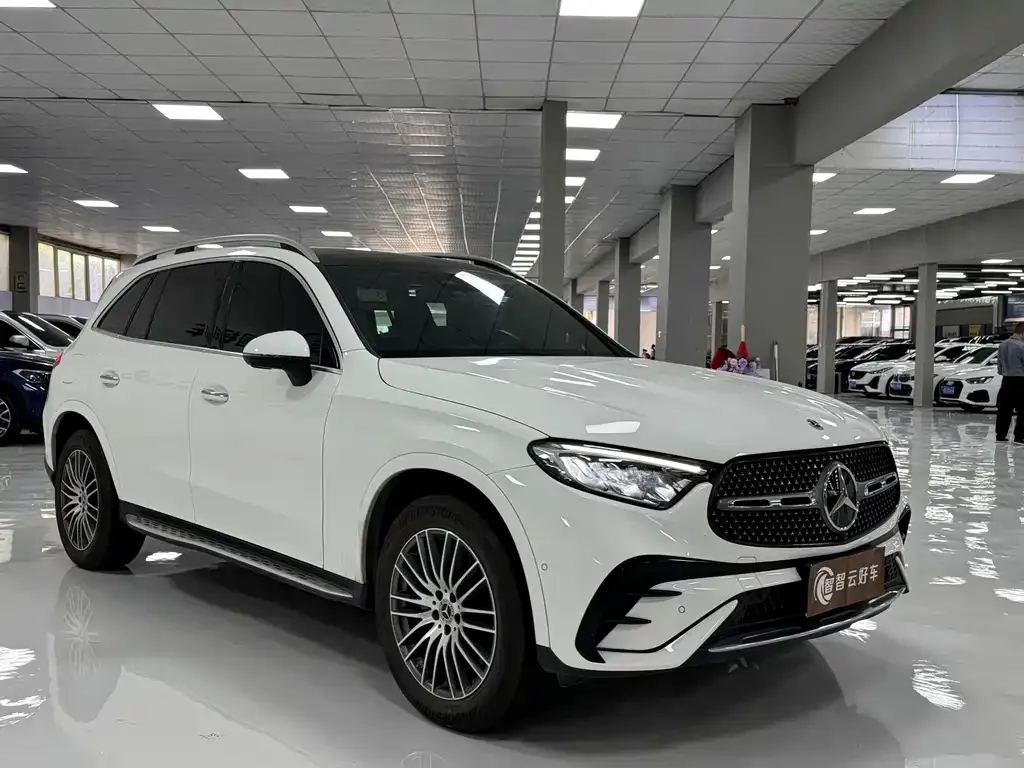 Mercedes-Benz GLC — фото 7