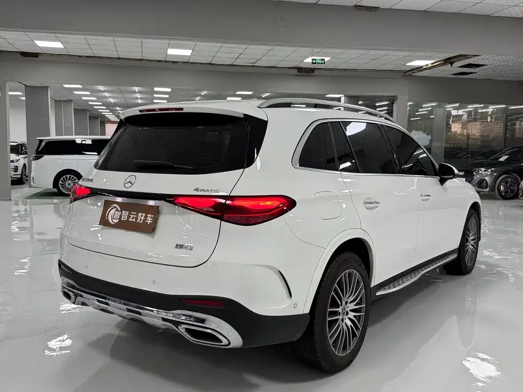 Mercedes-Benz GLC — фото 6