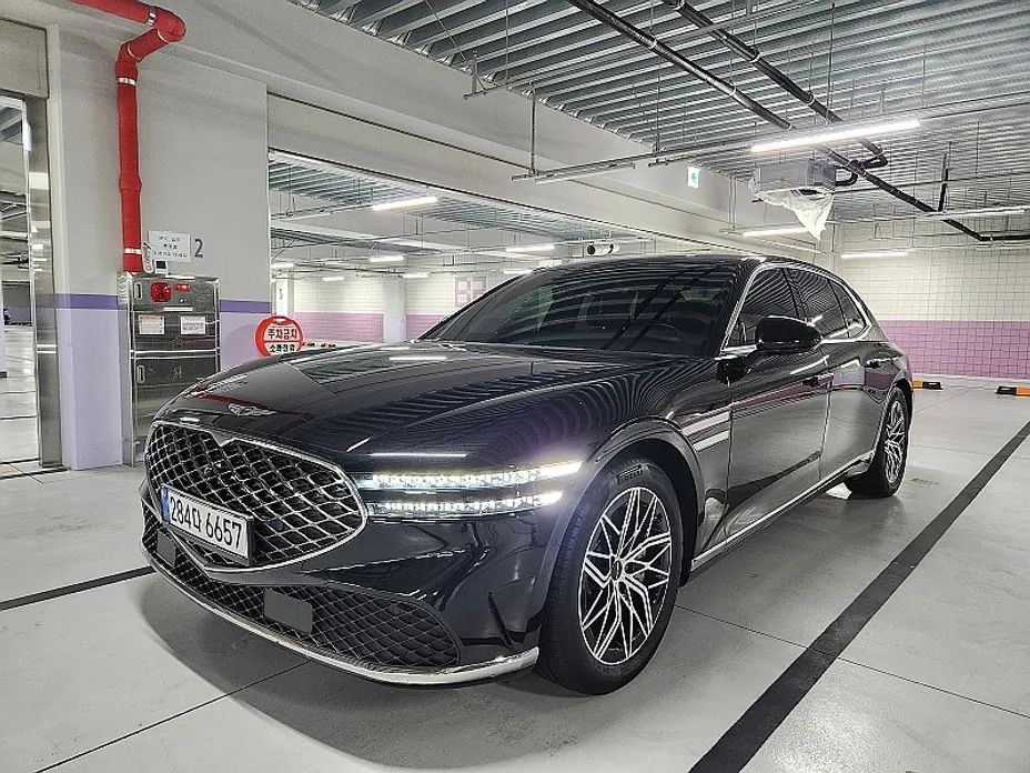 Genesis G90 — фото 8
