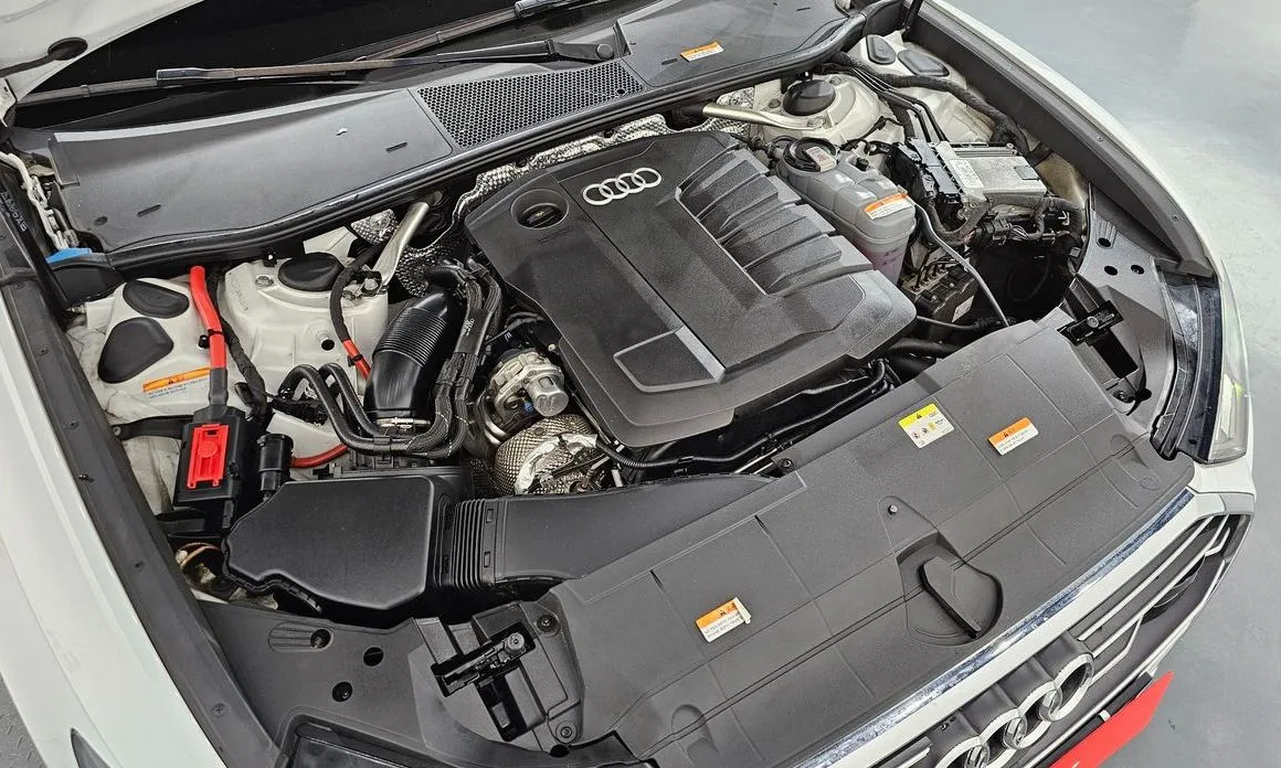 Audi A6 — фото 10