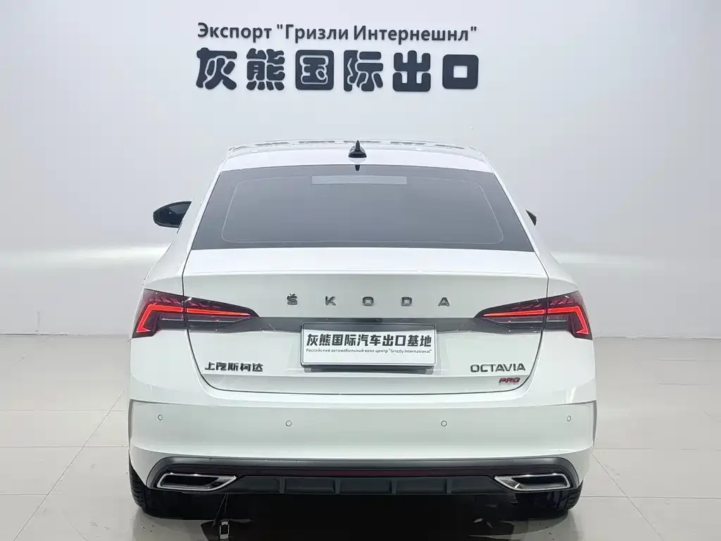 Skoda Octavia — фото 4