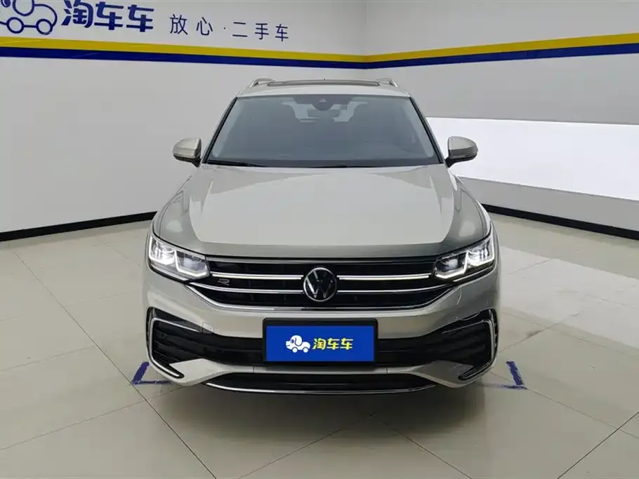 Volkswagen Tiguan L — фото 4