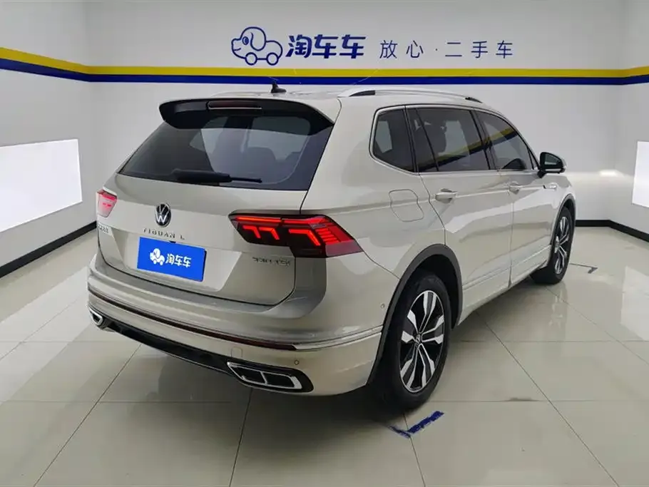 Volkswagen Tiguan L — фото 2