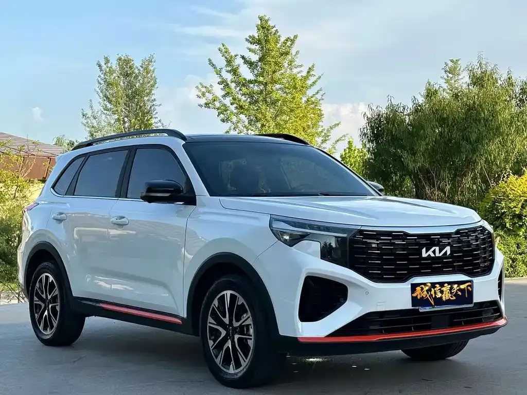 Kia Sportage — фото 1