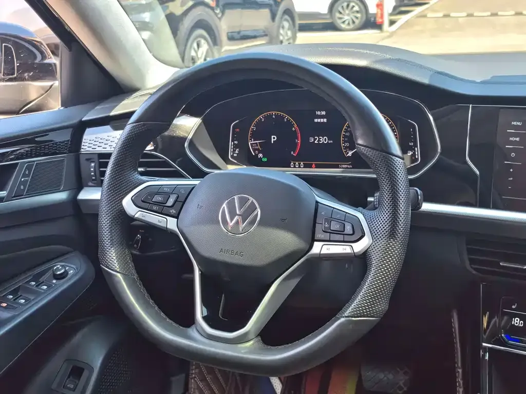 Volkswagen Passat — фото 2