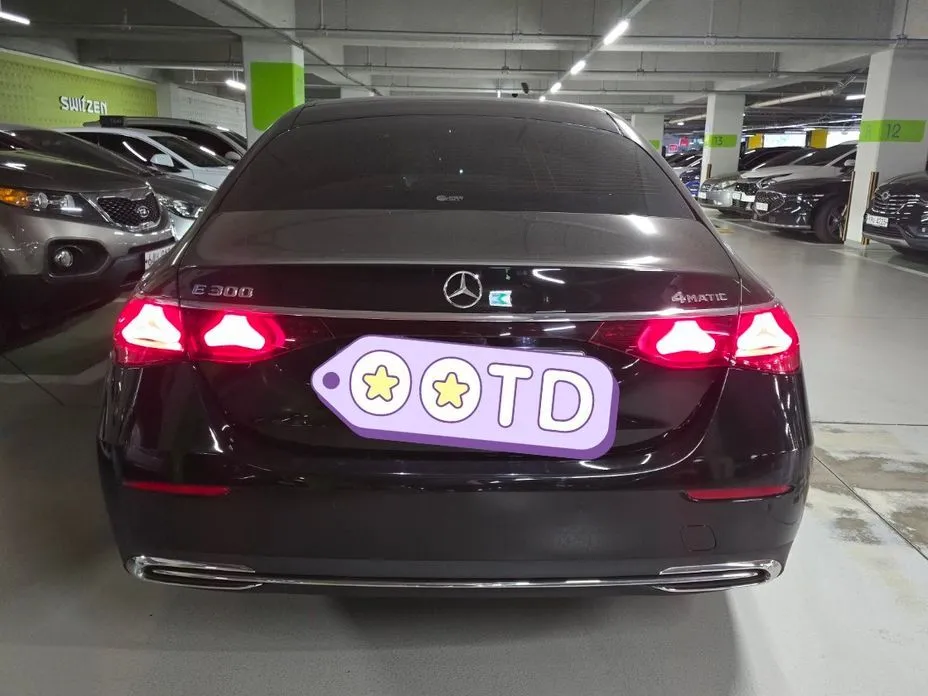 Mercedes-Benz E-Class 2024 из KR, фото 2