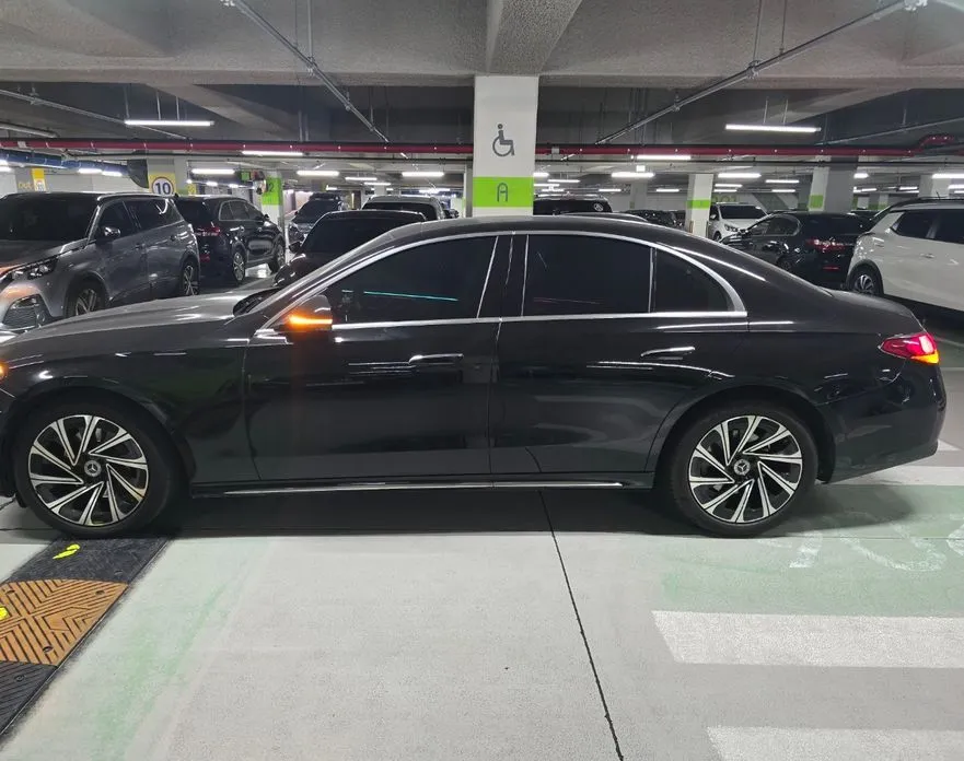 Mercedes-Benz E-Class 2024 из KR, фото 5