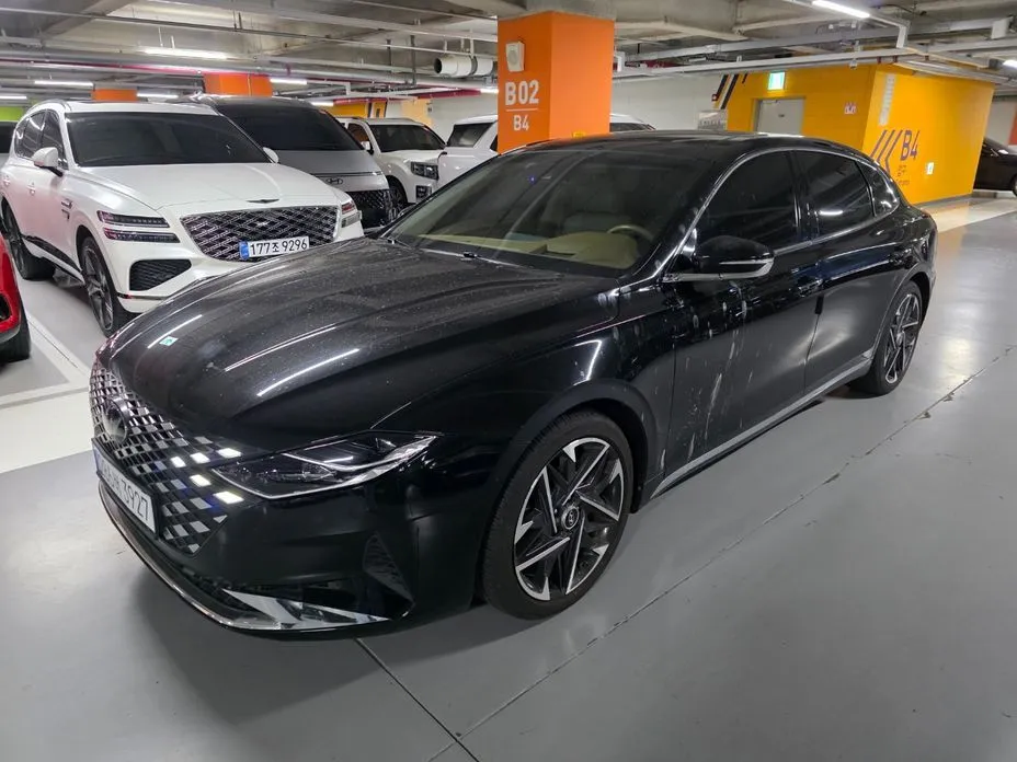 Hyundai Grandeur — фото 1