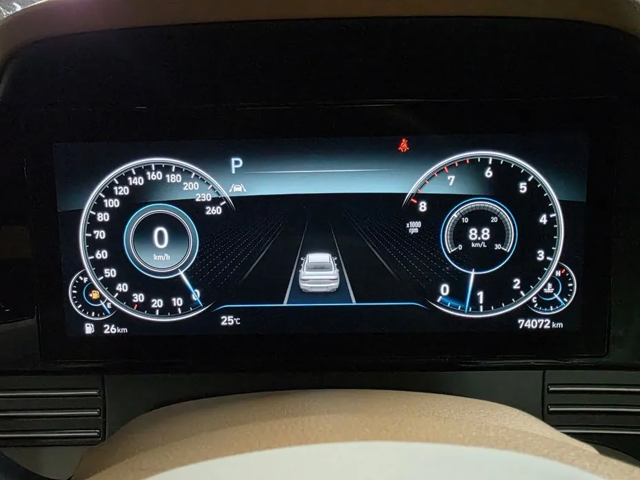 Hyundai Grandeur — фото 5