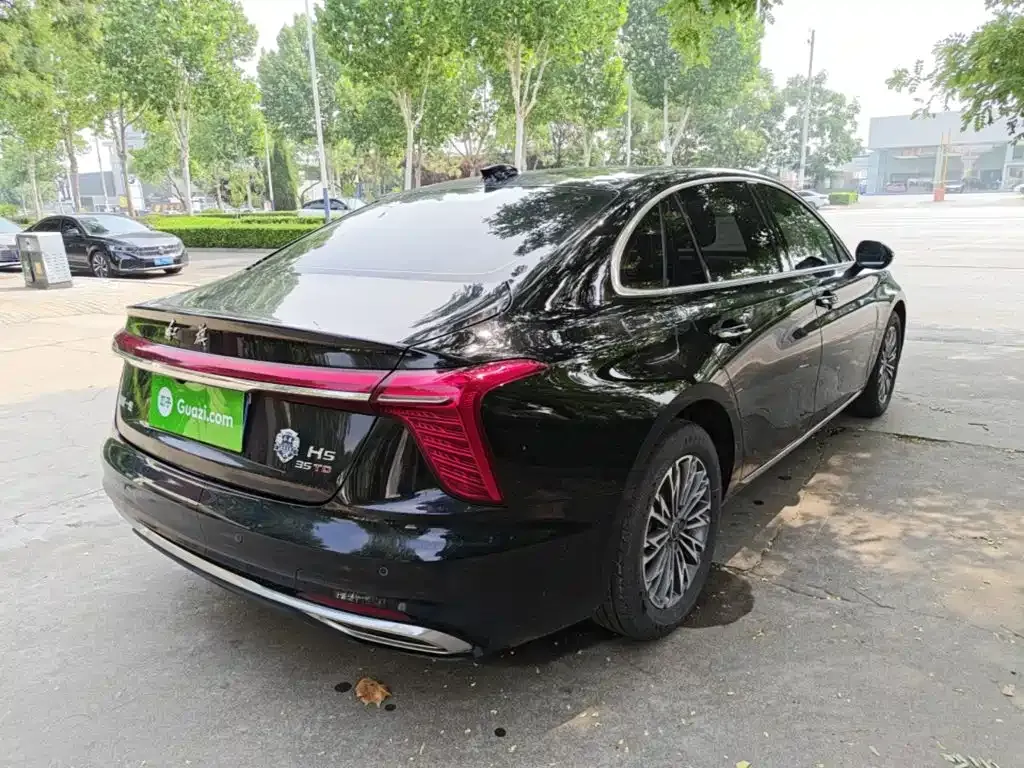 Hongqi H5 — фото 10