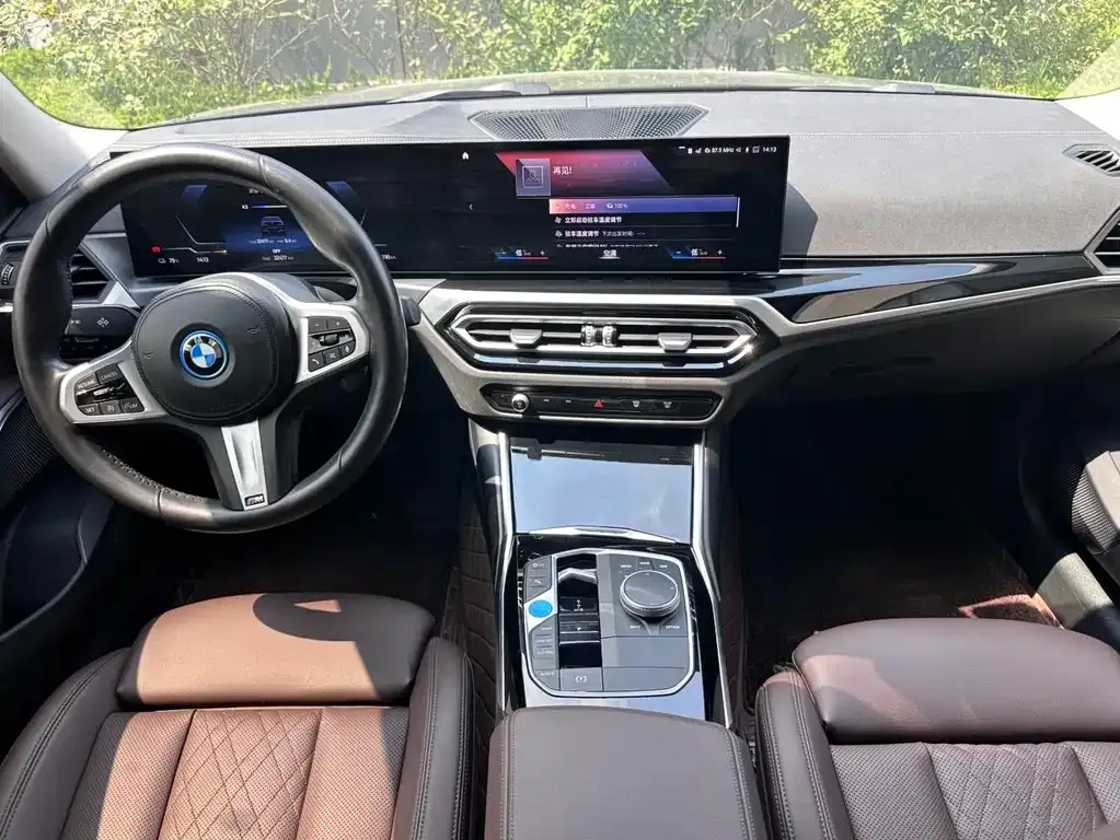 BMW i3 — фото 7