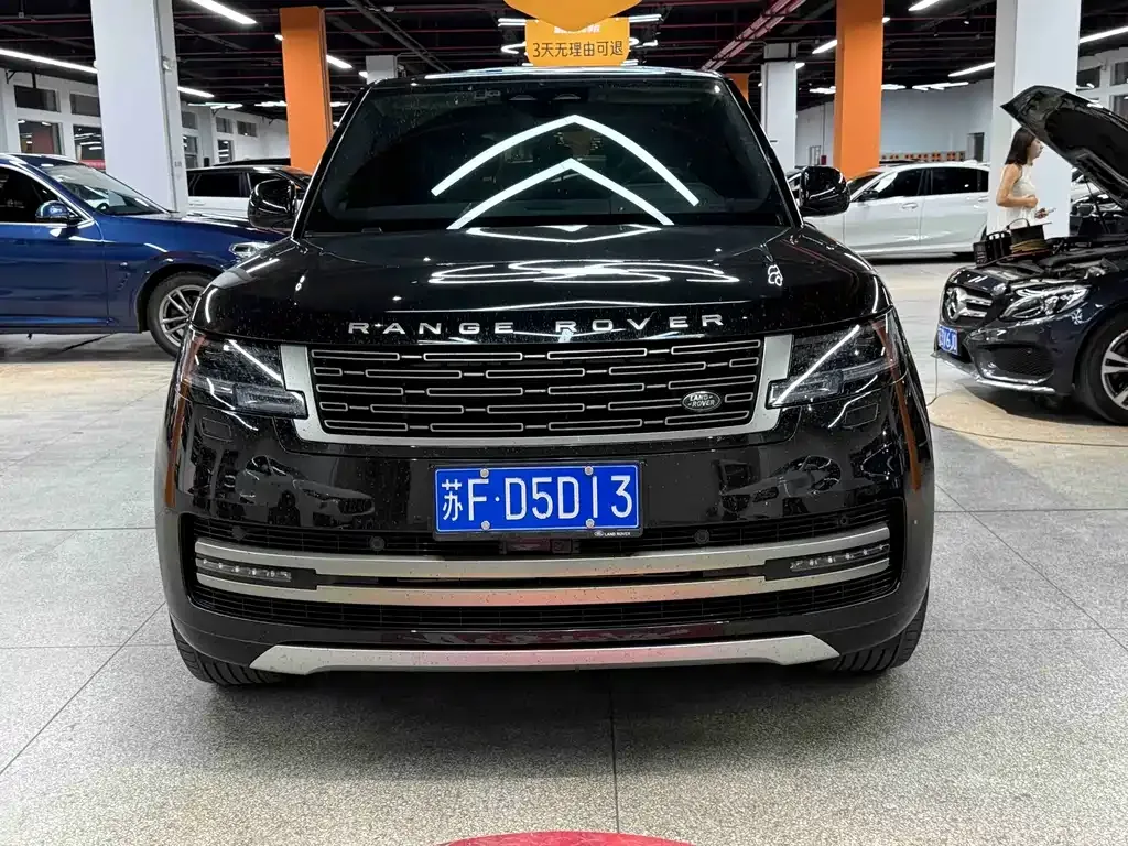 Land Rover Range Rover — фото 1