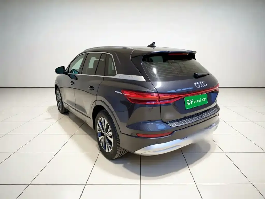 Audi Q5 e-tron 2024 из CN, фото 4
