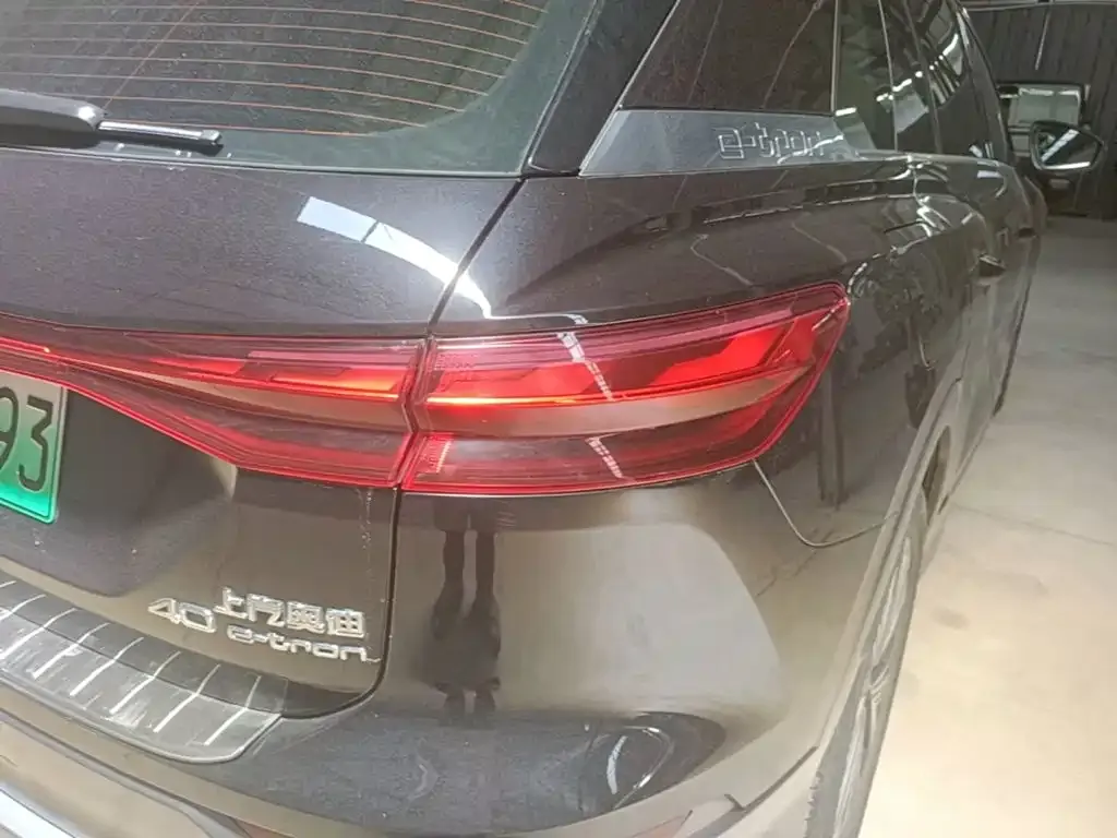 Audi Q5 e-tron 2024 из CN, фото 7