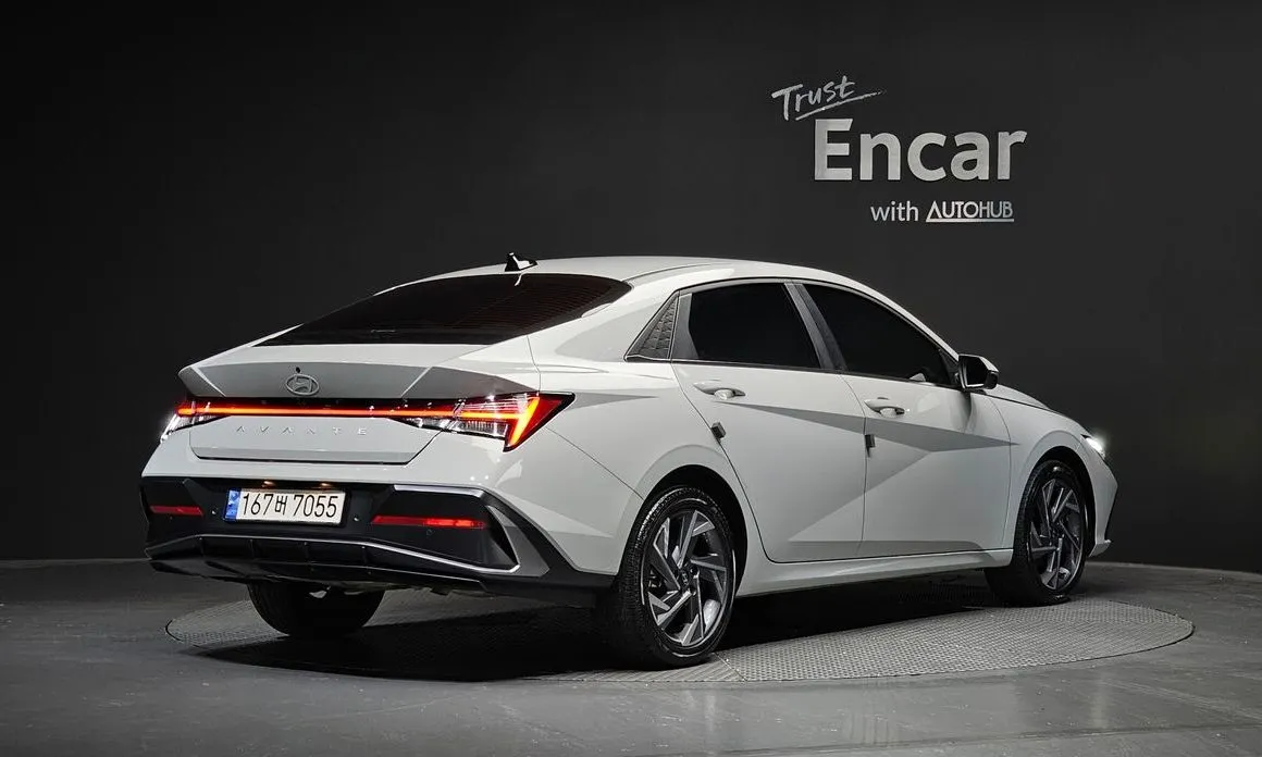 Hyundai AVANTE — фото 8
