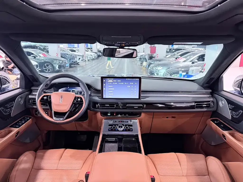Lincoln Aviator — фото 10