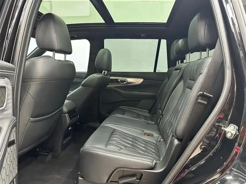 GAC Motor Trumpchi GS8 — фото 8